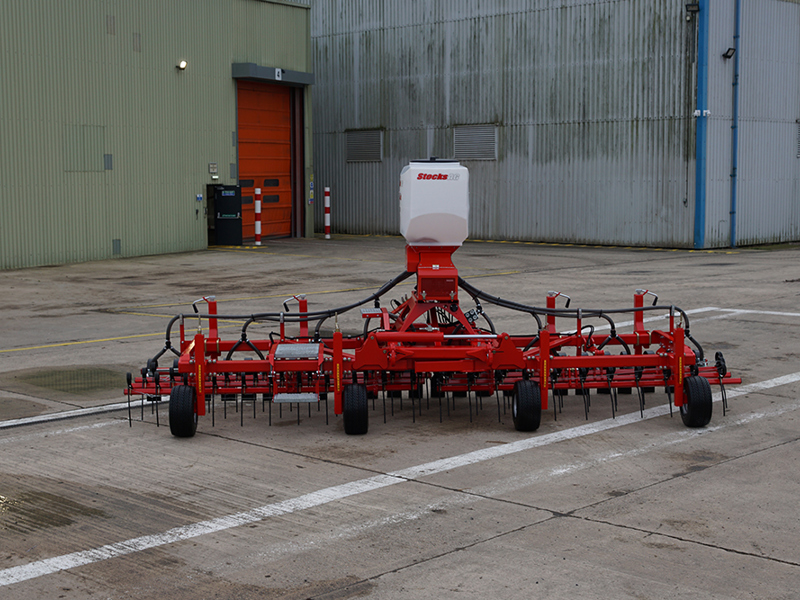 Yard image of front of Grass Combi fitted with Stocks Ag Turbo Jet 8 Applicator