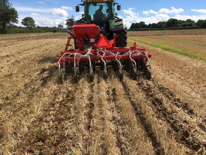 View of HE-VA Accu-Disc on HE-VA Evolution OSR Seeder